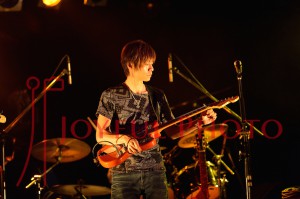 ZILCONIA 今津さん
